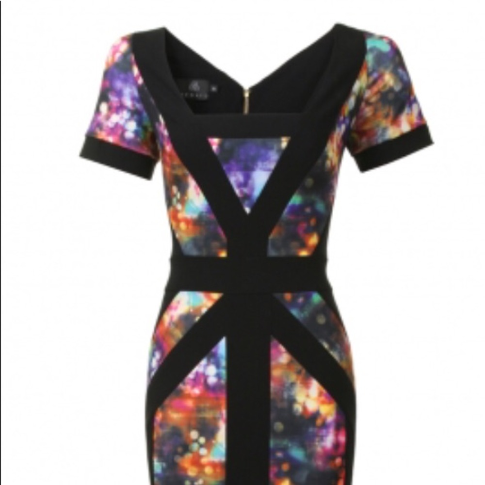 Hybrid Leigh City Light dress